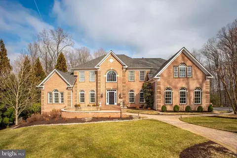11750 Chapel Estates Dr, Clarksville, MD 21029