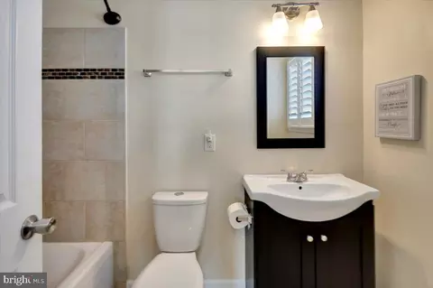 9140 Grant Ave, Laurel, MD 20723 photo 18