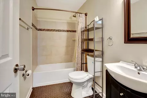 9140 Grant Ave, Laurel, MD 20723 photo 25