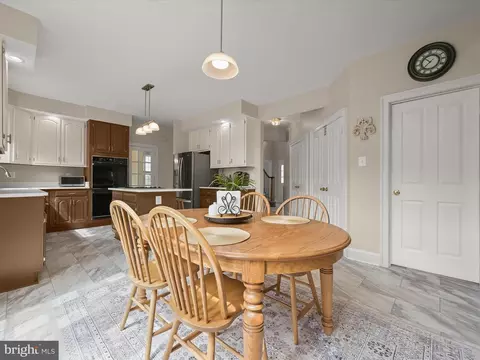 10358 Derby Dr, Laurel, MD 20723 photo 23