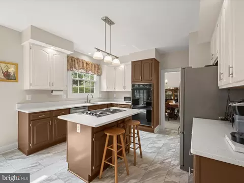 10358 Derby Dr, Laurel, MD 20723 photo 19