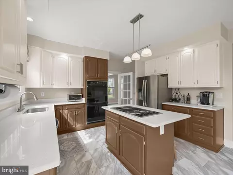 10358 Derby Dr, Laurel, MD 20723 photo 20