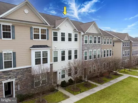 2622 Shadyside Ln, Ellicott City, MD 21043