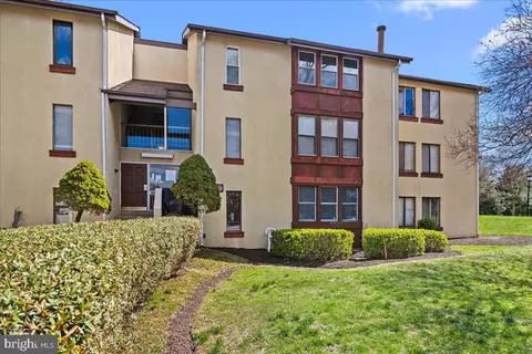 9639 Whiteacre Rd #B-4, Columbia, MD 21045