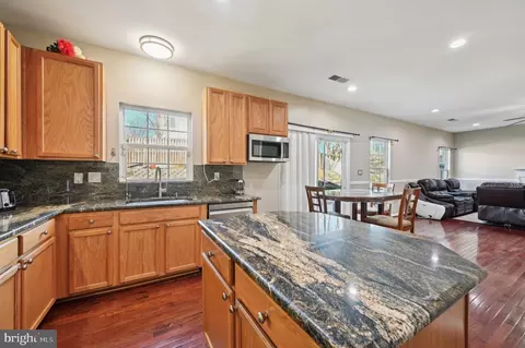 Kitchen - 9552 Chaton Rd, Laurel, MD 20723 photo 3 of 4