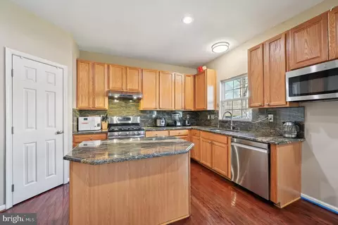 Kitchen - 9552 Chaton Rd, Laurel, MD 20723 photo 4 of 4