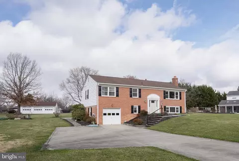 13504 Orion Dr, Dayton, MD 21036