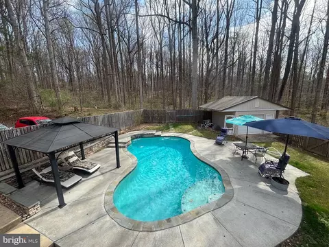 7491 Mink Hollow Rd, Highland, MD 20777