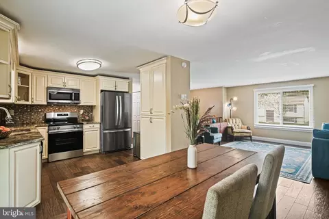 9348 Northgate Rd, Laurel, MD 20723 photo 4