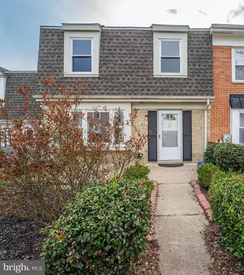 9015 N Laurel Rd #I, Laurel, MD 20723