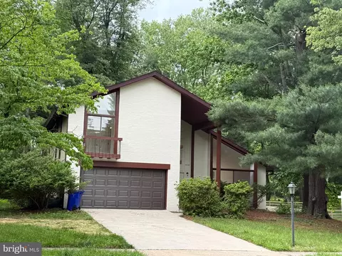 5338 Lightning View Rd, Columbia, MD 21045