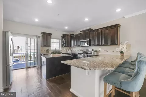 7209 Greenfitch Way, Hanover, MD 21076 photo 2