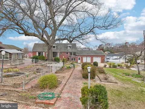 Exterior - 6165 Hanover Rd, Hanover, MD 21076 photo 10 of 12