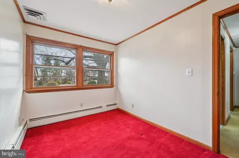 Bedroom - 6165 Hanover Rd, Hanover, MD 21076 photo 5 of 7