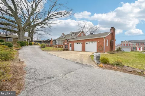 Exterior - 6165 Hanover Rd, Hanover, MD 21076 photo 2 of 12