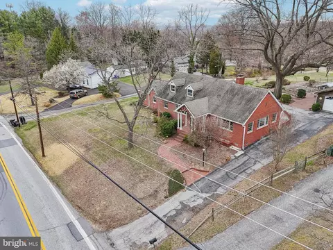 View/Area - 6165 Hanover Rd, Hanover, MD 21076 photo 2 of 17