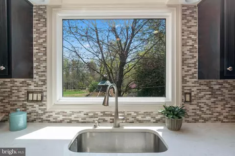 Kitchen - 8406 Cherrystone Ct, Laurel, MD 20723 photo 3 of 3