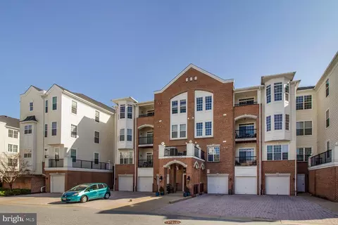 7325 Brookview Rd #408, Elkridge, MD 21075