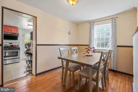 9056 Baltimore St, Savage, MD 20763 photo 11
