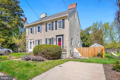 9056 Baltimore St, Savage, MD 20763