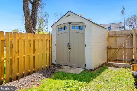 9056 Baltimore St, Savage, MD 20763 photo 32