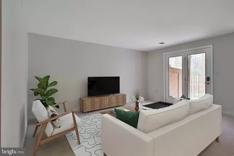 Living - 9412 Steeple Ct, Laurel, MD 20723 photo 9 of 9