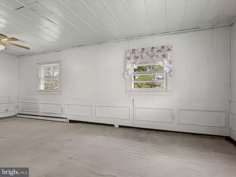 9151 River Hill Rd, Laurel, MD 20723 photo 27