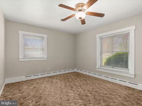 9151 River Hill Rd, Laurel, MD 20723 photo 15