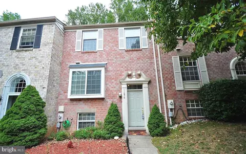 11876 New Country Ln, Columbia, MD 21044