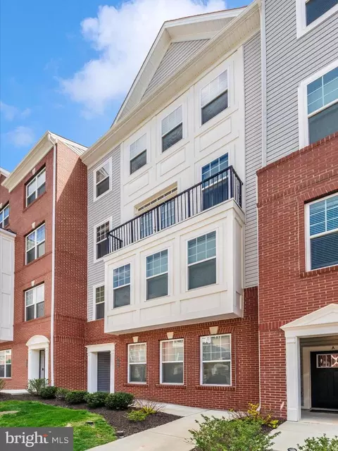 7946 Potter Pl #946-B, Elkridge, MD 21075