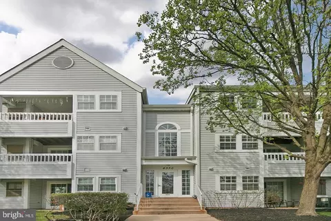 8330 Montgomery Run Rd #L, Ellicott City, MD 21043