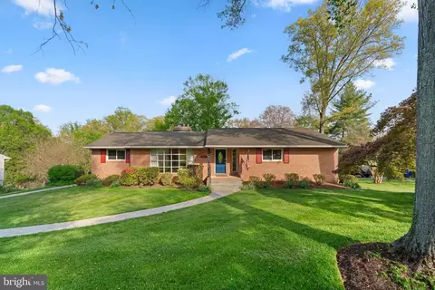 9063 Dunloggin Rd, Ellicott City, MD 21042