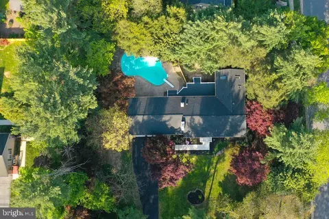 6113 Jerrys Dr, Columbia, MD 21044