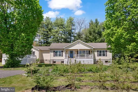 342 Watersville Rd, Mount Airy, MD 21771