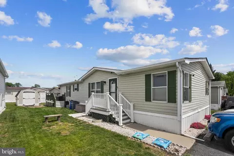 8343 Gatewood Dr, Jessup, MD 20794
