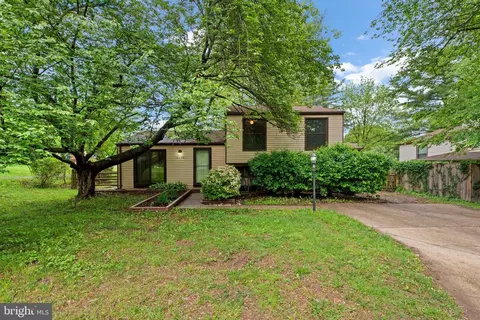 6746 Pyramid Way, Columbia, MD 21044