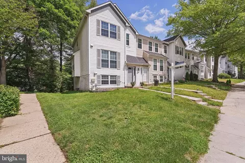 11764 Stonegate Ln, Columbia, MD 21044