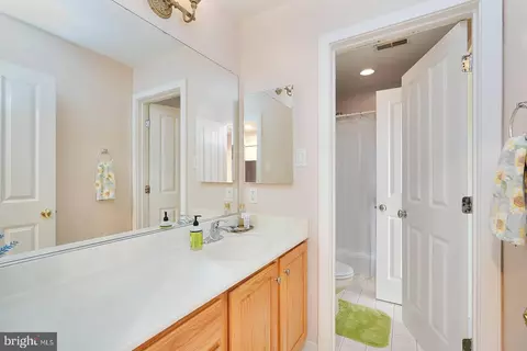 Bath - 8733 Boulder Ridge Rd, Laurel, MD 20723 photo 5 of 5