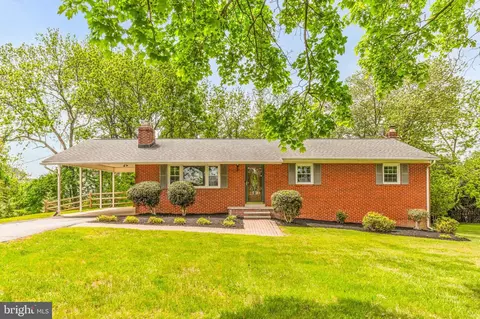12561 Route 216, Highland, MD 20777