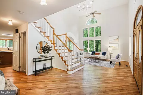 6208 Devon Dr, Columbia, MD 21044 photo 8