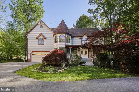 6208 Devon Dr, Columbia, MD 21044