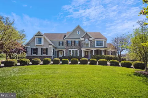 14302 Roxbury Meadow Dr, Glenwood, MD 21738
