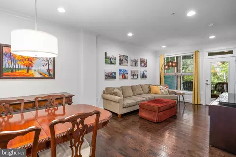 9738 Knowledge Dr, Laurel, MD 20723 photo 6