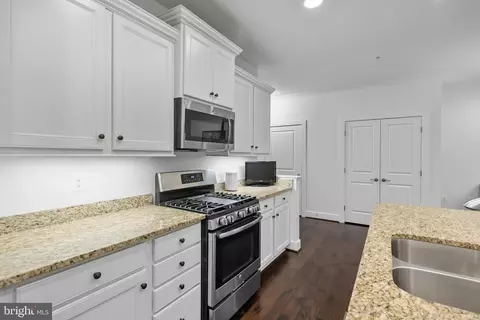 9738 Knowledge Dr, Laurel, MD 20723 photo 13