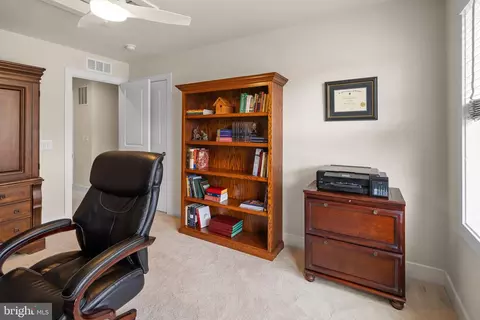 9738 Knowledge Dr, Laurel, MD 20723 photo 33