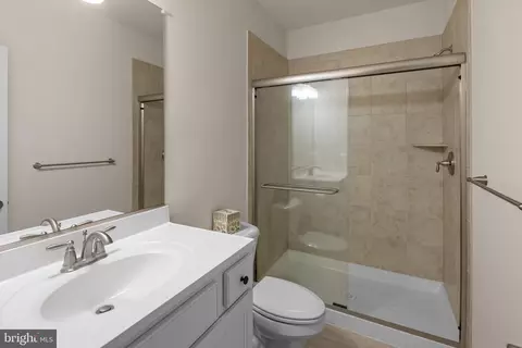 9738 Knowledge Dr, Laurel, MD 20723 photo 37