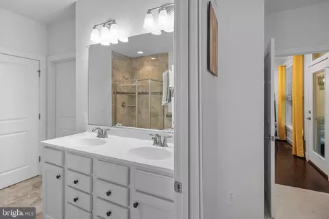 9738 Knowledge Dr, Laurel, MD 20723 photo 21