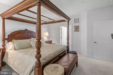 9738 Knowledge Dr, Laurel, MD 20723 photo 18