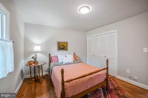 Bedroom - 7549 Cherry Tree Dr, Fulton, MD 20759 photo 4 of 6