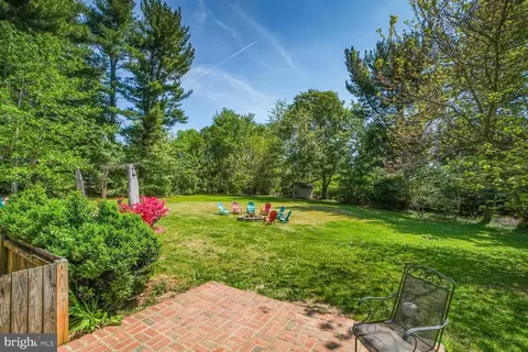 Exterior - 7549 Cherry Tree Dr, Fulton, MD 20759 photo 6 of 13
